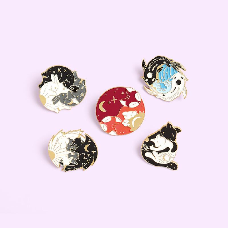 Colorful Enamel Fox Rabbit And Goldfish Brooches Chic Animal Pins For Fashion Forward Backpacks And Outfits