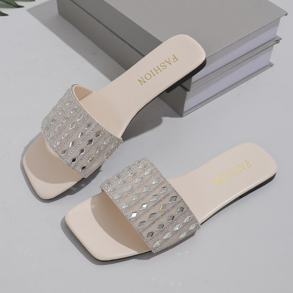 Fashion Summer New Fashion Casual Versatile Flat Slippers Beach Low Heel Trendy Women Sandals Fashion Women Shoes Slides Women