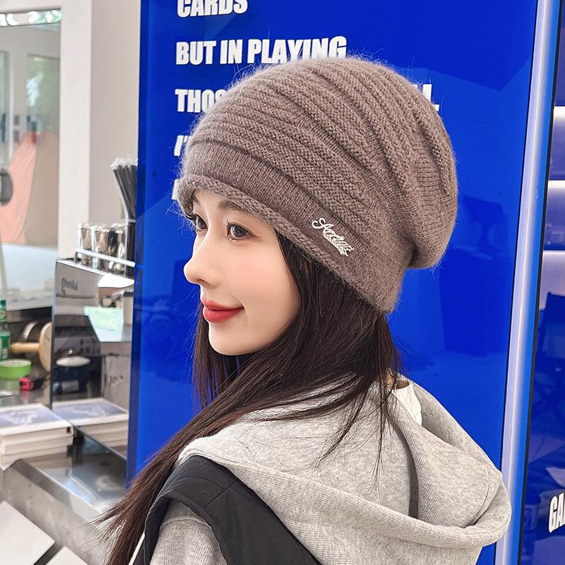 Autumn and Winter Hats for Women Korean Version Versatile Warm Baotou Knitted Hat Fashionable Loose and Face Showing Small Woolen Pile Cold Hat
