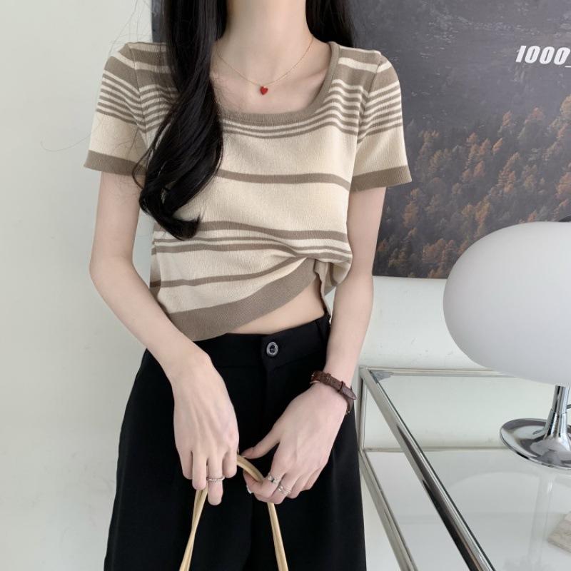 Fashion Knit Large Round Neck Striped Summer Design Sense Short Short-sleeved Tops Casual Summer Essential Comfort and Style Slim Fit Pullovers Tees