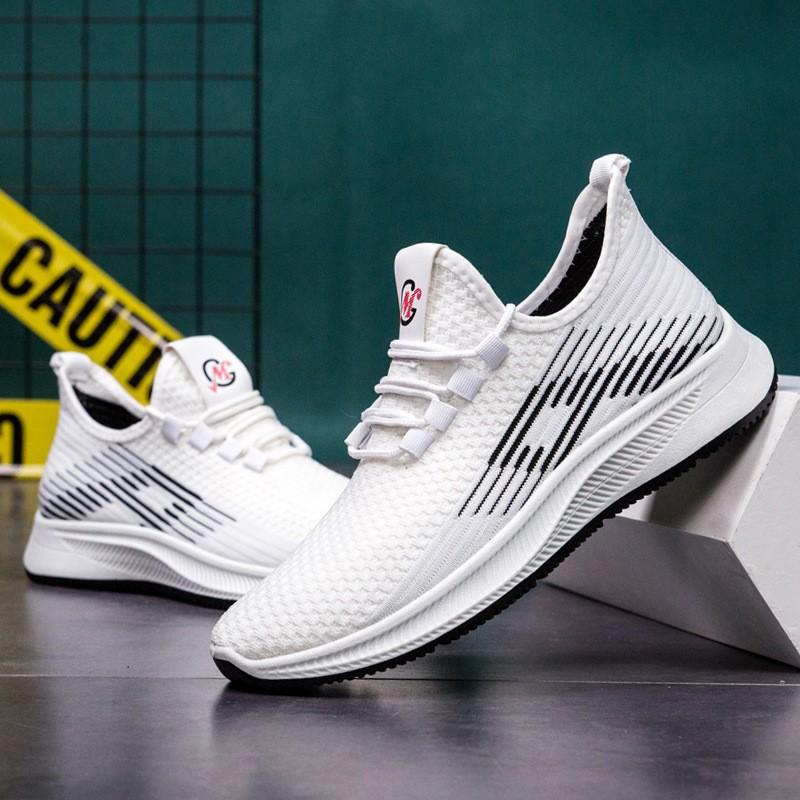 

Men s and women s flying woven shoes, spring and autumn models, breathable, light and comfortable casual sports shoes, one pedal men s shoes 44 белый