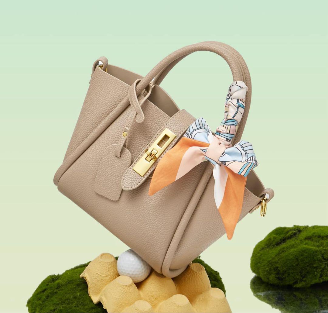 

[USED] 507024 [FOXLOVER] Shoulder bag, beige