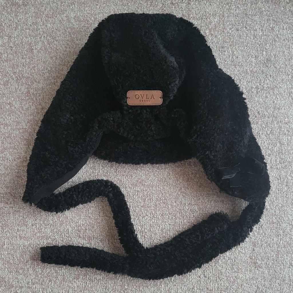 [USED] Felix Wears an OVLA Shearing Boucle Trooper Hat