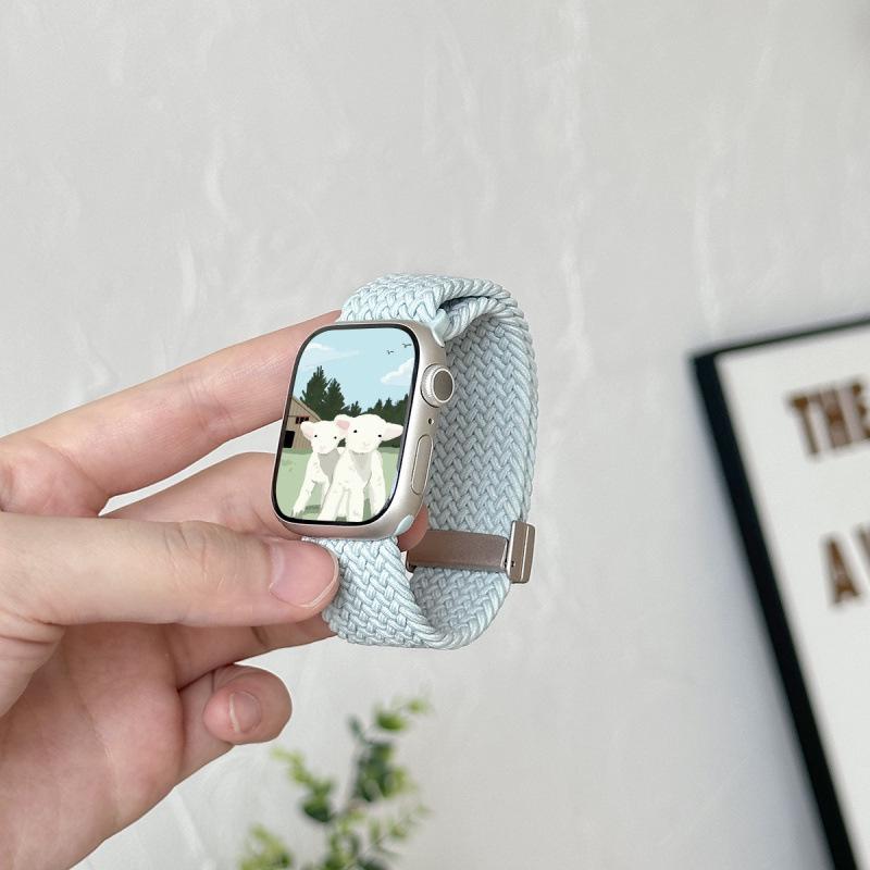 Apple Watch Series 10 Light Mint Silicone Band