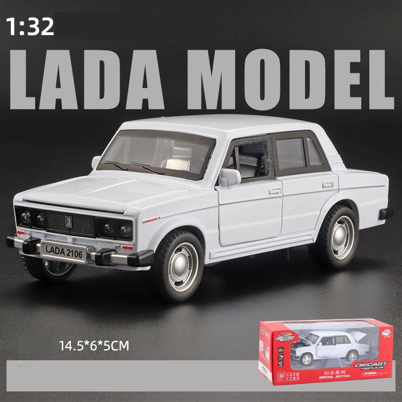 1/32 Scale LADA 2106 Diecast Car Model Toy, Pull Back Toy Vehicle with Sound and Light for Kids Toddler Boys Girls Gift Collection