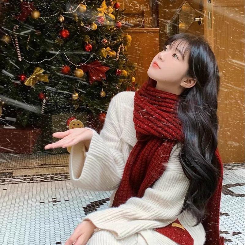 Winter Women's Versatile Korean Style Knitted Wool Red Scarf High-end Christmas Gift Couple Neck Warmer