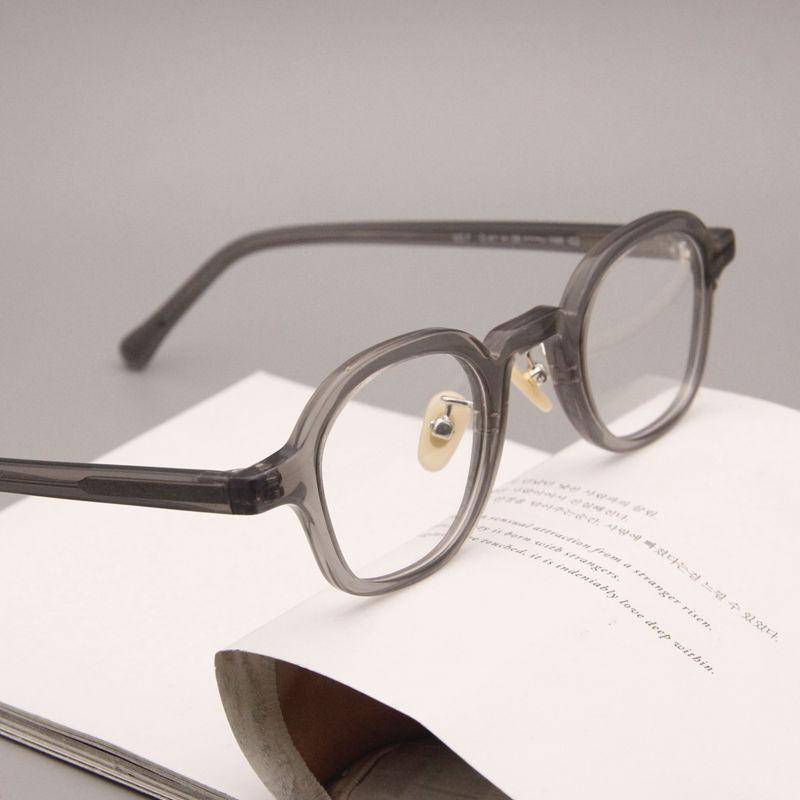 Japanese And Korean Plate Small Square Frame Glasses Retro Niche Men And Women Small Face Myopia Frame Tortoiseshell Personality Small Frame