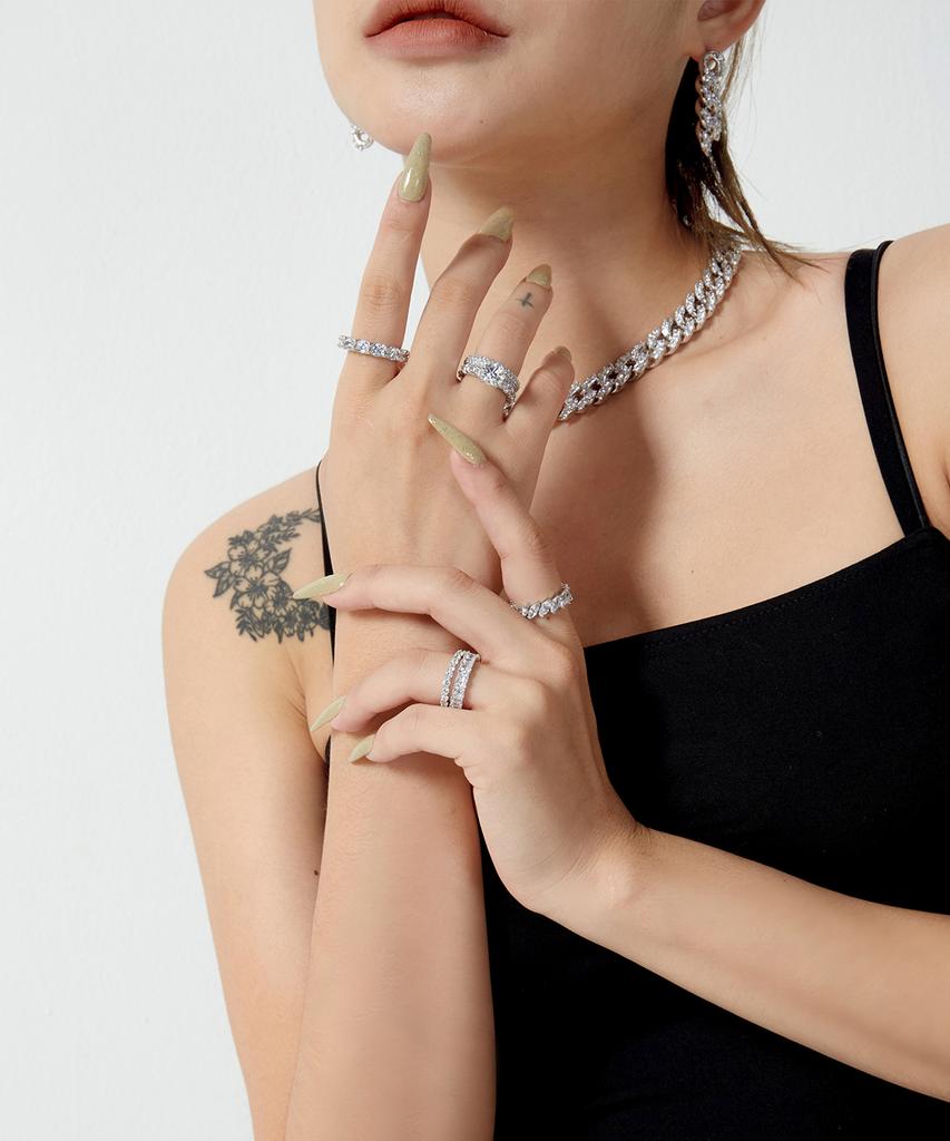 Raindrop Jewelry Raindrop Double Prong Oval Eternity Ring