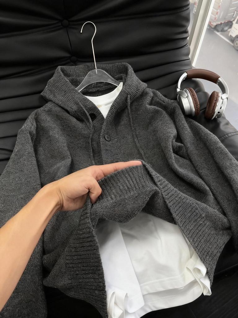 Men's Deep Gray Heavyweight Hooded Henley Pullover Knitwear - Autumn/Winter High-End Outerwear