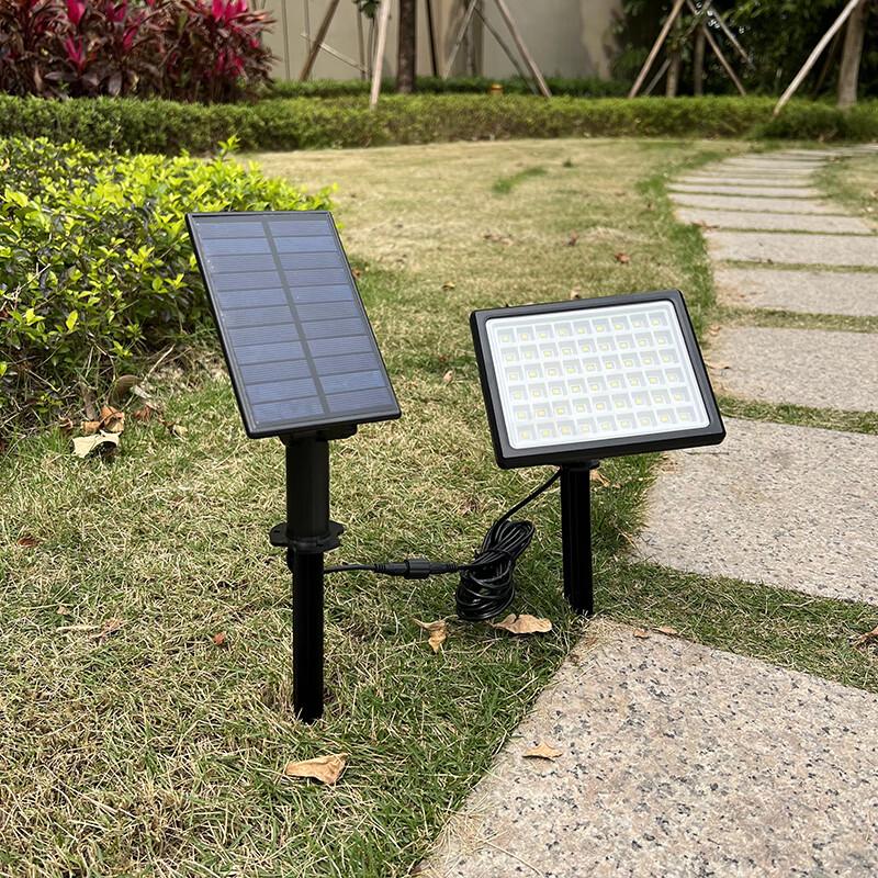 Zewnętrzny reflektor solarny 62 LED