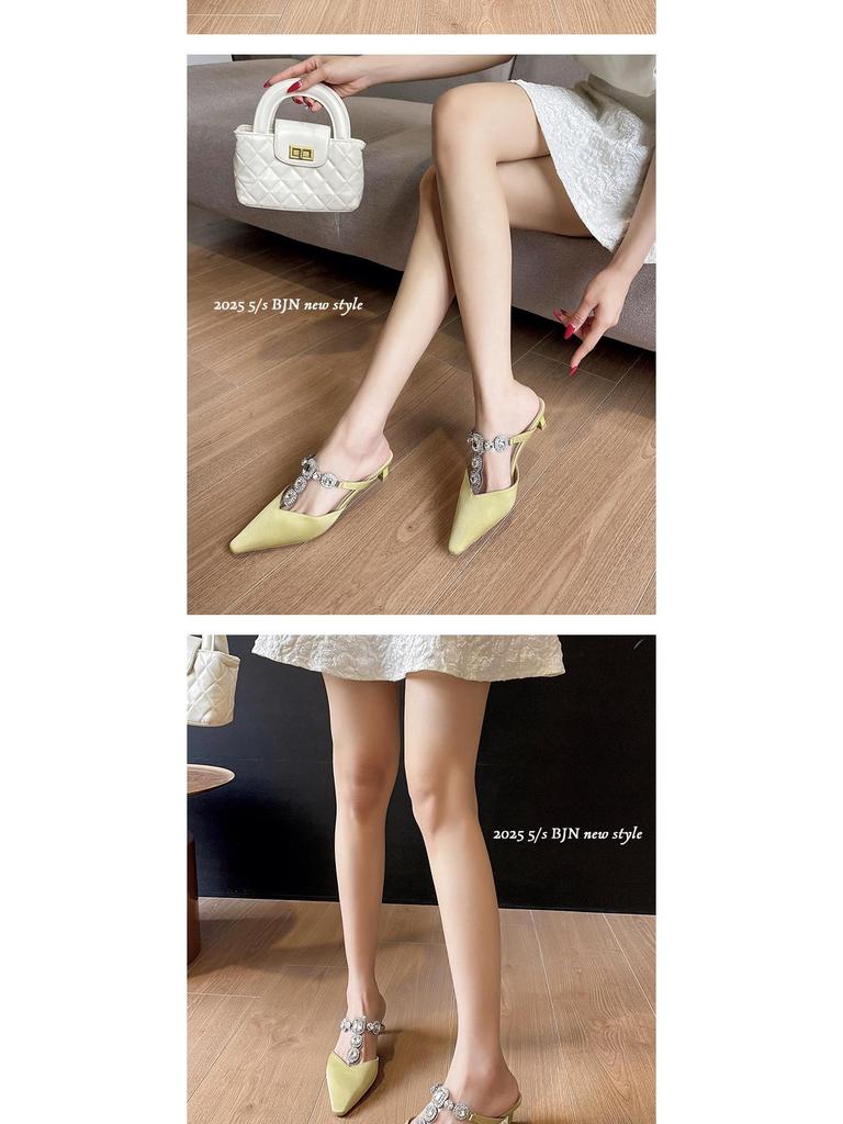 BEIJIANI 3582-7 Elegante silberne Strass T-Riemen Mules mit geschlossener Zehe