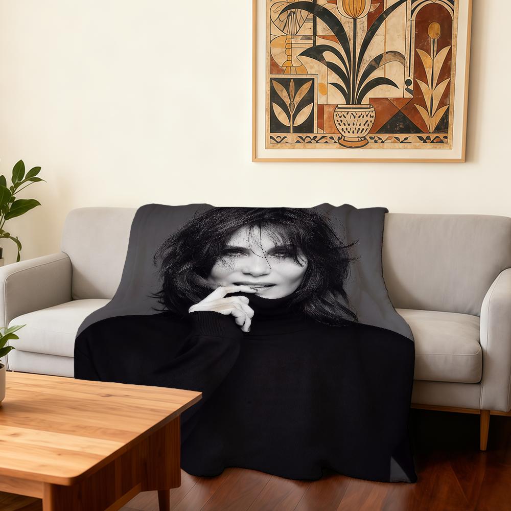 

Actor E-Emmanuelle Seigner Blanket Super Warm Comfortable Plush Throw Blanket Child Home Sofa Bedroom Gift 30x40in