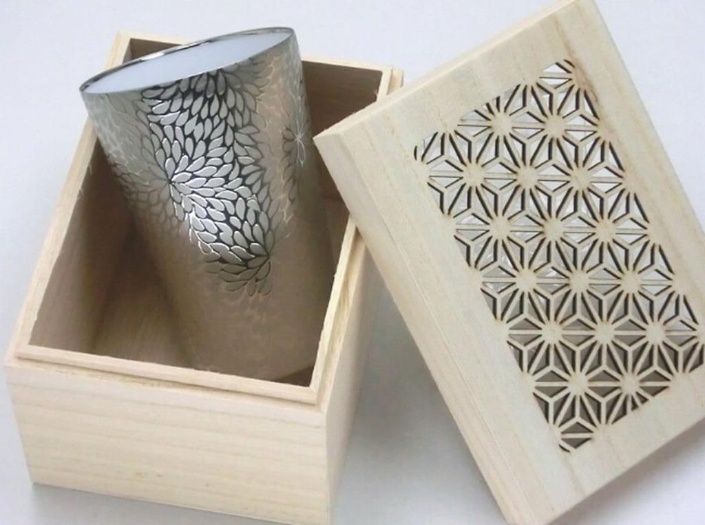 Transparent Platinum Tumbler with Chrysanthemum Wooden Made in Japan J-kitchens Ultra-Thin, Design, 370ml, Box,