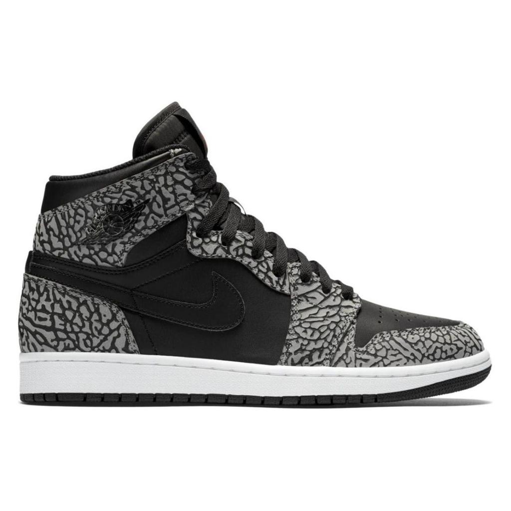 Jordan 1 Retro Un Supreme 839115-013