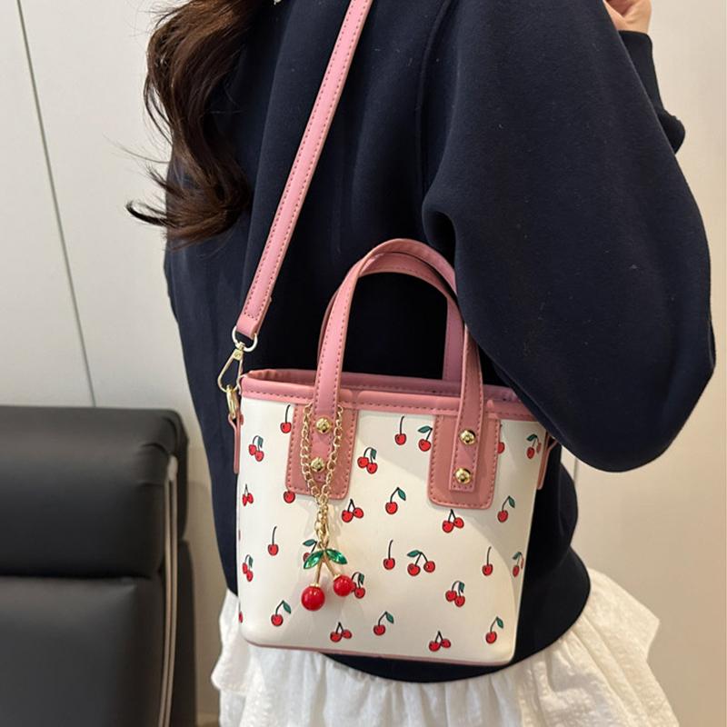 Women PU Cherry Shoulder Bag Large Capacity Trendy Commuting Bag with Cherry Pendant Stylish Crossbody Bag Aesthetic Handbag AVE