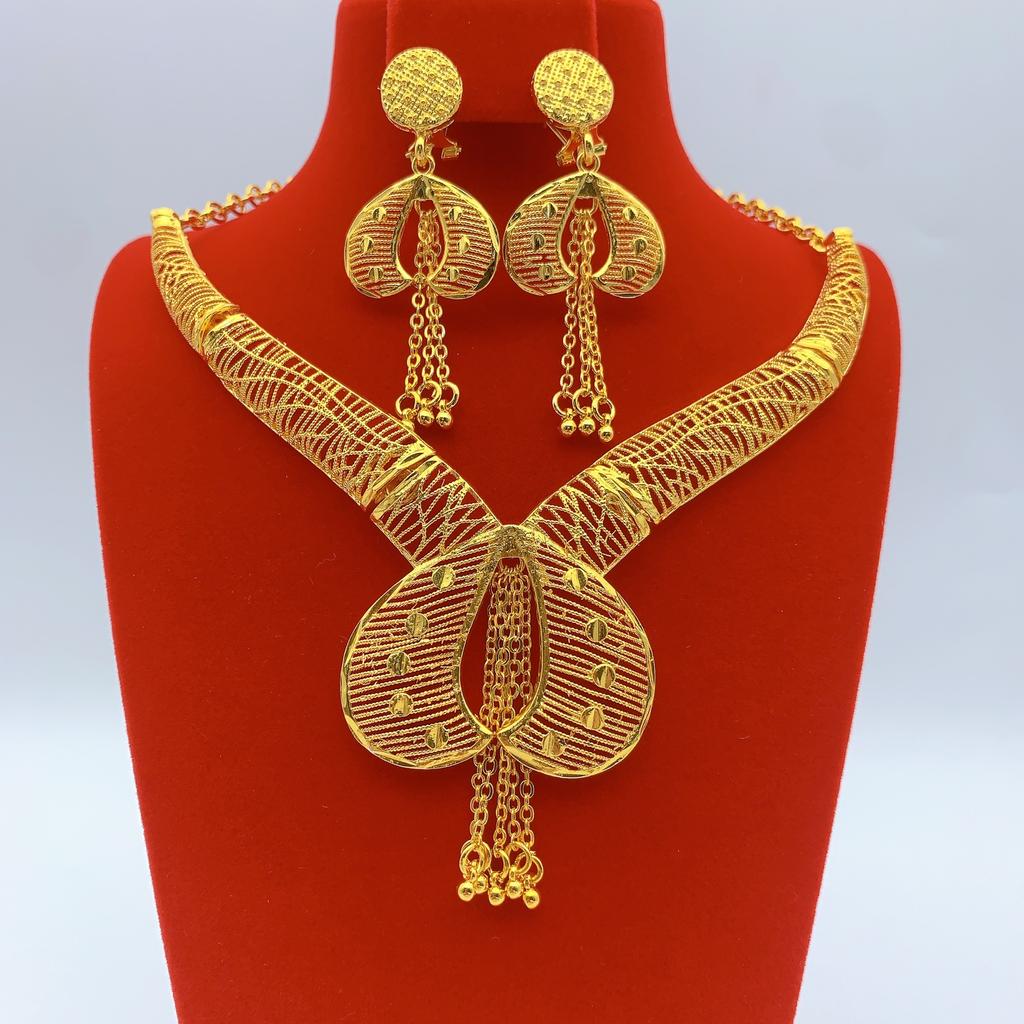 2026 Flower Necklace Earrings Set Dubai India Nigeria Gold Plated Ladies Wedding Jewelry