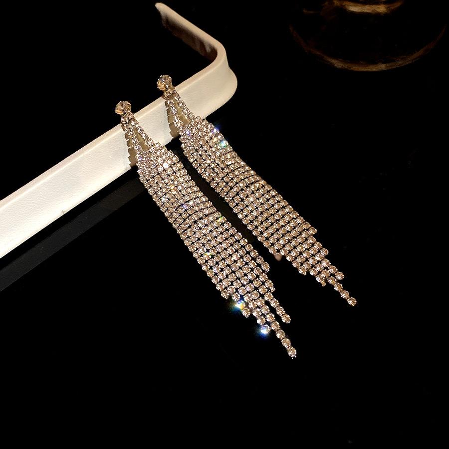

Silver needle diamond round fringed earrings New fashion exquisite earrings Light luxury high-end earrings
