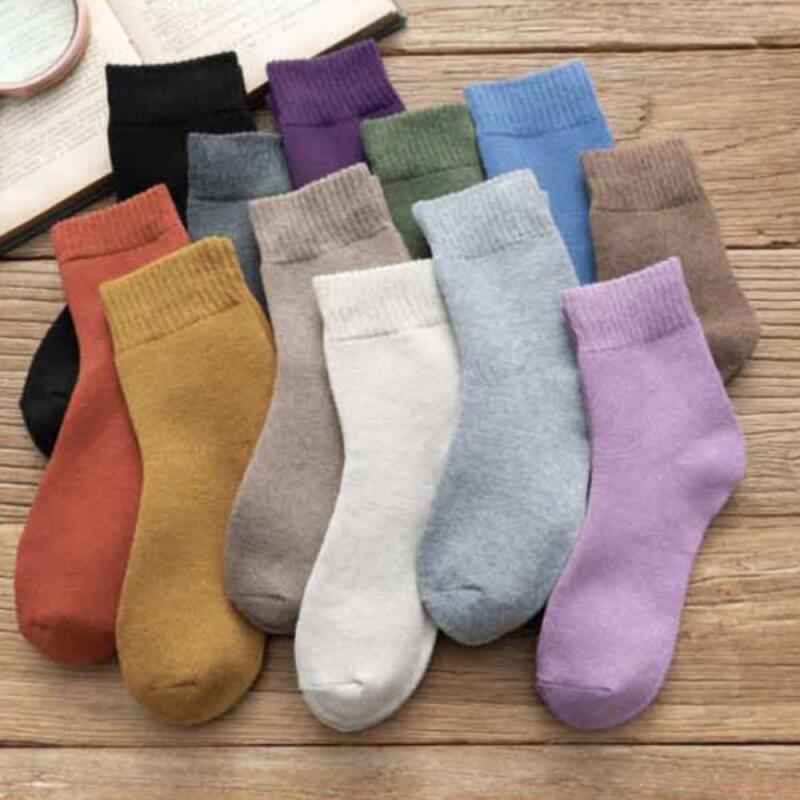 Women s Winter Thick Simple Student Socks A25382_Deep Brown