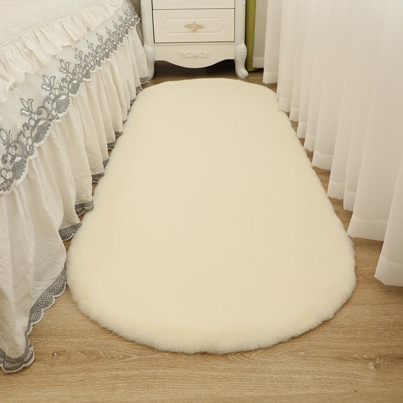 Rabbit Fur Style Bedside Sofa & Coffee Chair Carpet - Perfect for Children's Room, Bathroom, or Entrance