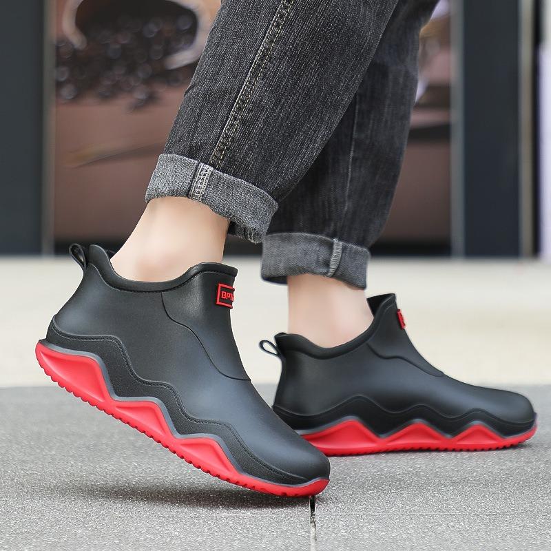 Fashion Color Matching New Men's Shoes Couple Short Rain Shoes Size 36-44 Waterproof Glue Shoes On Rainy Days