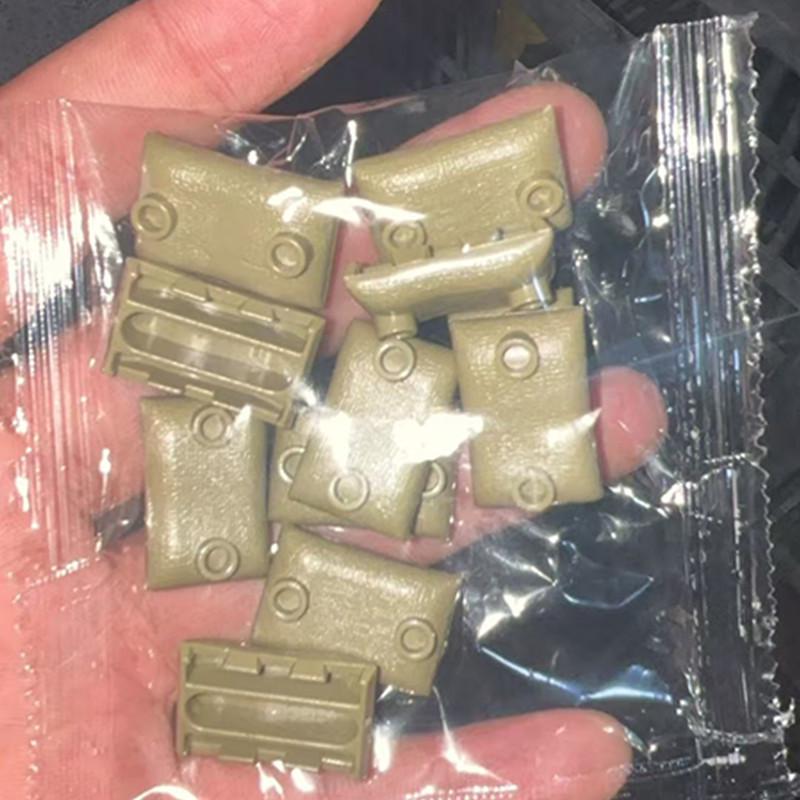 Third-Party MOC Military Combat Accessory Set with Weapons, Parachute, and Base Plate