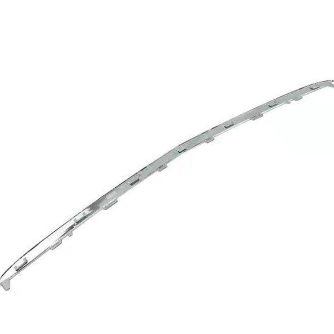 Front Bumper Bright Trim for Mercedes-Benz C-Class C200 C260 205 Short-Wheelbase Models