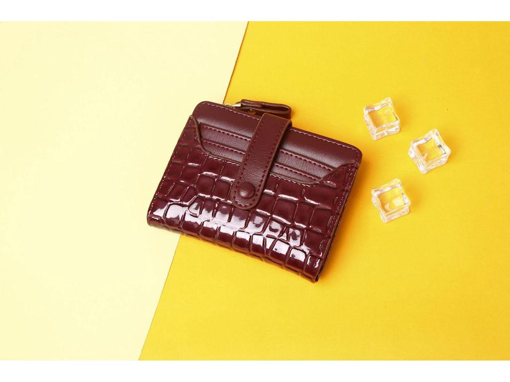 2024 Women's High-End Stone Pattern Wallet: Short, Solid Color, Multi-Card Slot, Multi-Function Coin Purse.