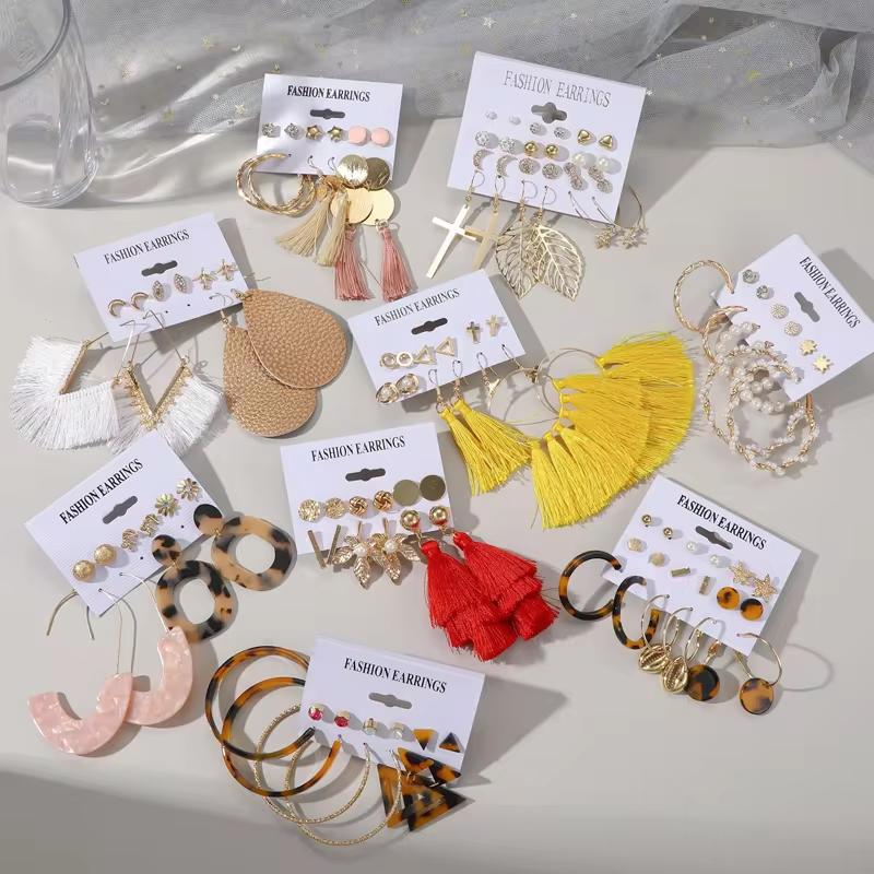 Ensemble de Boucles d'Oreilles Vintage Bohème Mode Pompons Colorés Acrylique Perle Géométrique Pendantes pour Femmes Bijoux Mode Cadeaux 2026