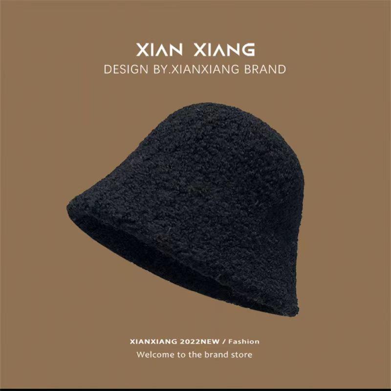 

Женская зимняя панама-ведро из овечьей шерсти - Стройнящая, Однотонная, Теплая шляпа-бассейн One Size чёрный