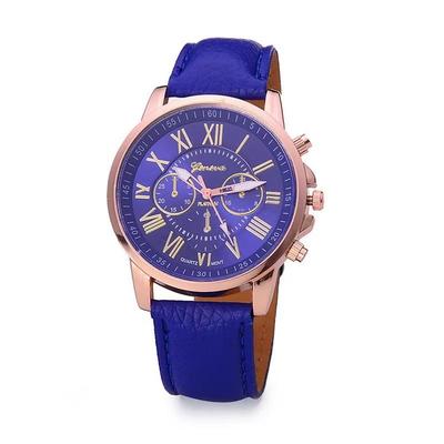 Orologio da polso al quarzo semplice casual da donna alla moda a doppio strato con 3 mini quadranti in PU