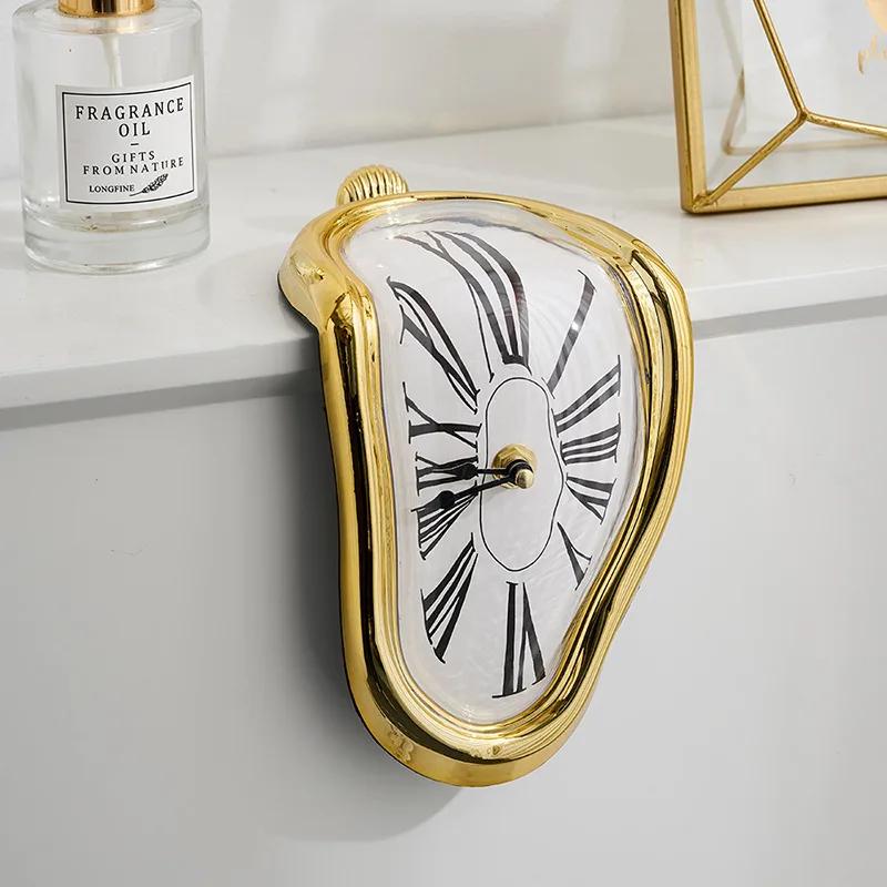 Surrealistic Melting Clock Silent Melting Wall Clock Salvadoran Dali Style Decorative Roman Digital Clock Retro Wall Clock