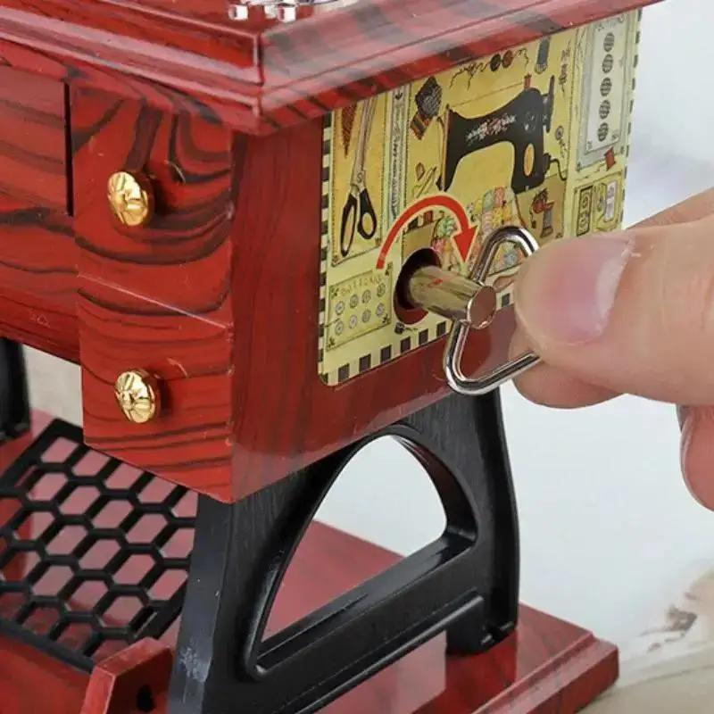 Simulated Mini Retro Sewing Machine Model Eight Tone Box Personalized Creative Gift Home Art Decoration Desk As Room Decorations