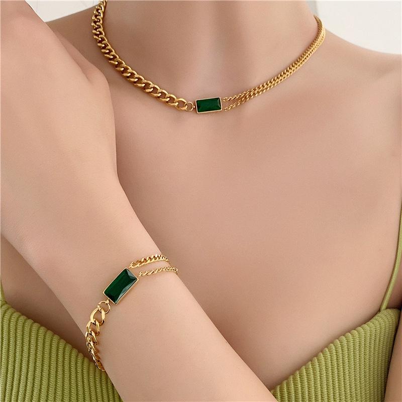 Emerald Gemstone Double Layer Choker Necklace