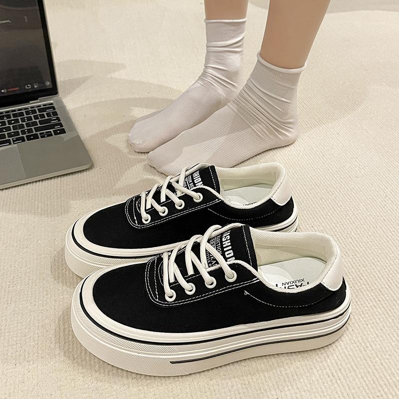Thick-soled personalized fashion one-pedal canvas shoes spring and autumn new casual versatile little white shoes breathable lightweight board shoes