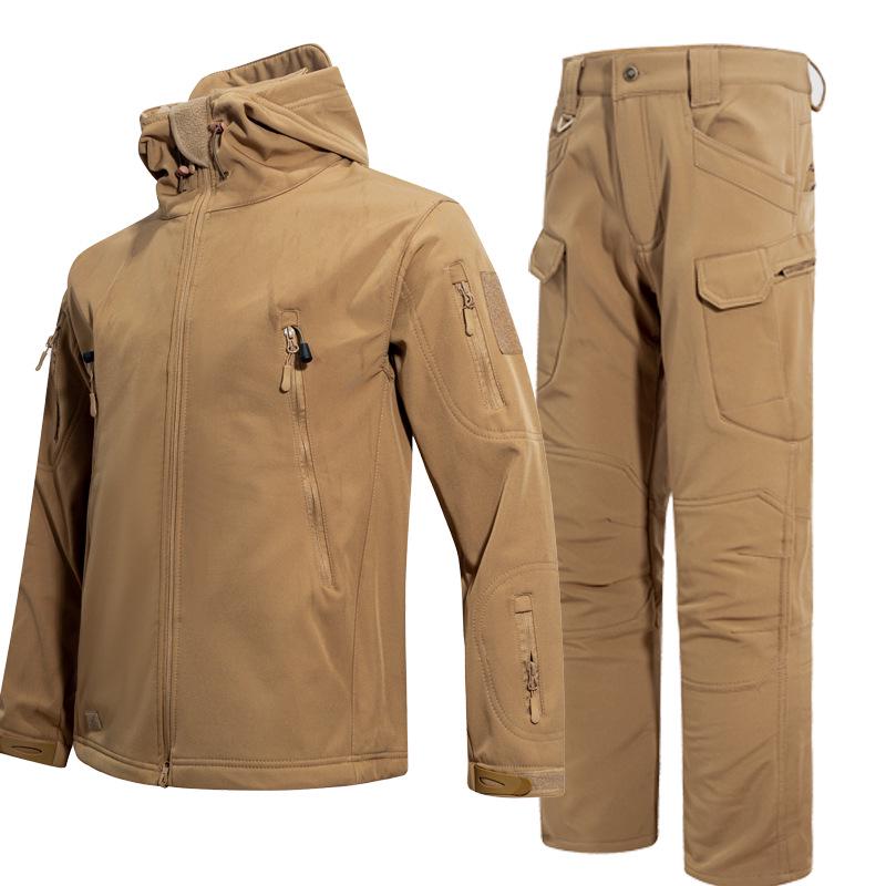 Men's Windproof Camo Sharkskin Tactical Suit with Fleece Lining for Winter Cycling and Workwear