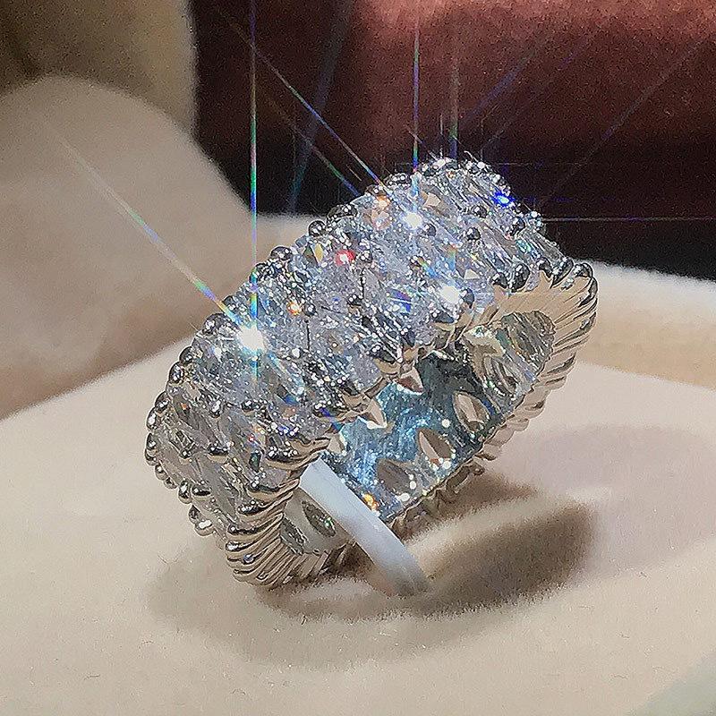 

2026 hand jewelry European and American fashion feng shui drop shape double-row zircon ring Women s personality light luxury ring us-10 size платиновий