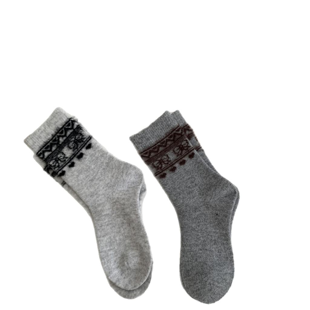 Atmosphere Medium Wool Socks Vintage Style Bow Feather Yarn Home Leisure Heat Storage Winter Warm Socks