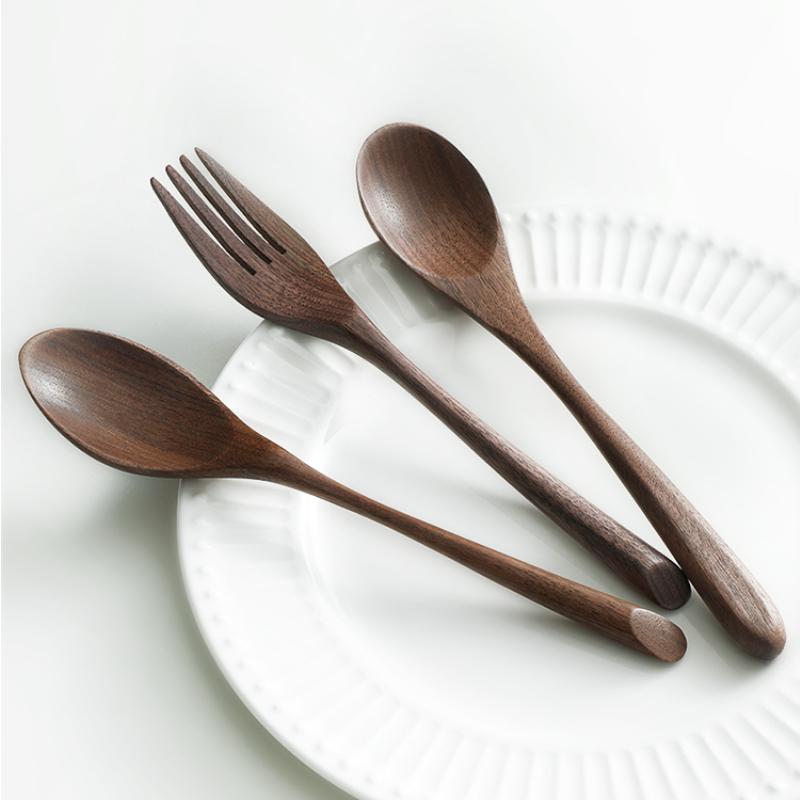4pcs Set Solid Wood Cutlery Japanese Walnut Chopsticks Spoons Forks Cloth Bag Portable Cutlery Set for Office Workers Students