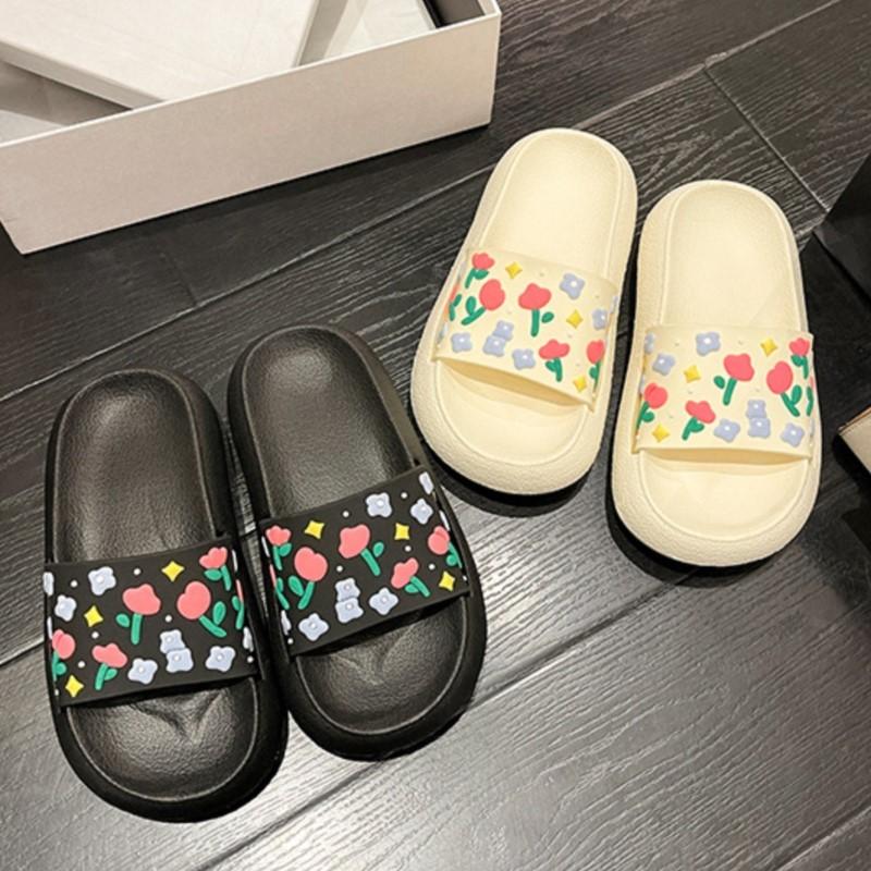Fashion Women's Summer Tulip Platform Slides Stylish Thick Sole Slippers for Indoor Outdoor  Beach Use Trendy Ins slippers Sandals
