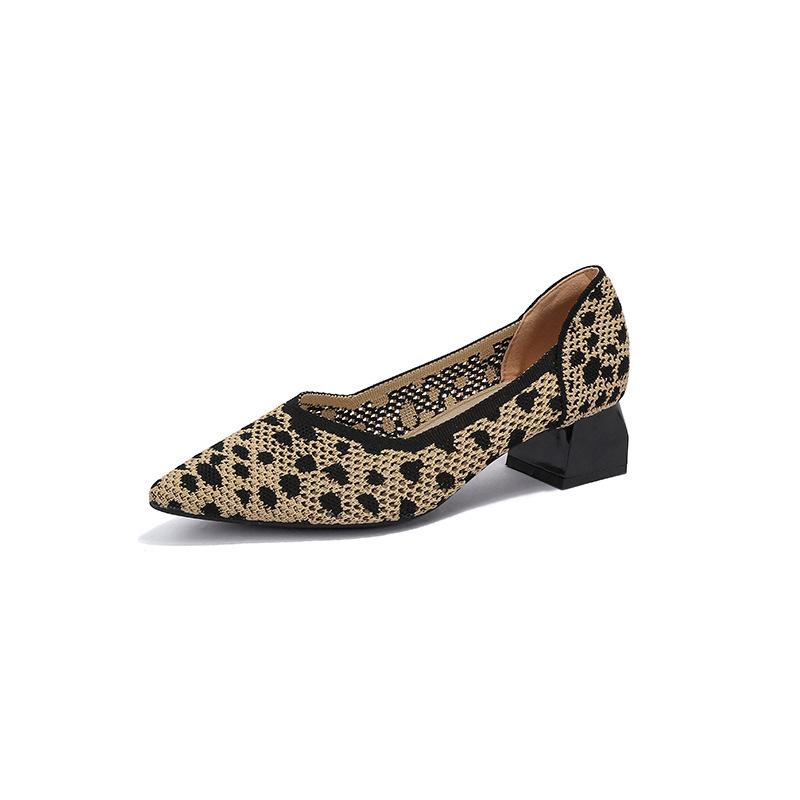 Spring and summer hollow flying knitting breathable knitting women's shoes pointed thick heel medium heel single shoes