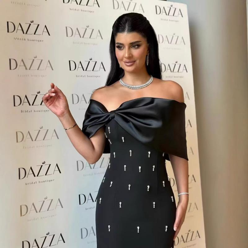 New bandage dress, custom diamond tube top dress, fashionable and sexy one-word shoulder hip party dress