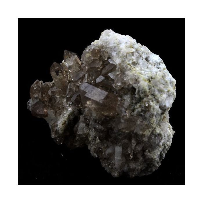 Pierres et Minéraux. Quartz fumé. 570.0 ct. Massif du Mont-Blanc, Haute-Savoie, France..