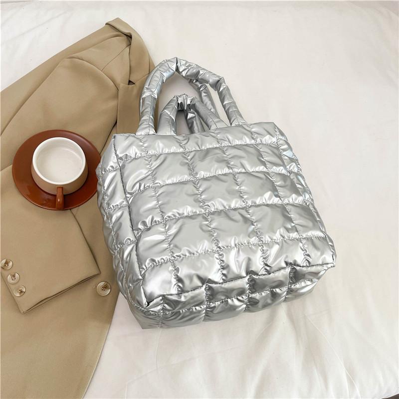 

Сумка для одежды из хлопка, женская, большой емкости, новинка 2025 года, осенне-зимняя, универсальная, повседневная, через плечо, рабочая сумка-тоут серебряный