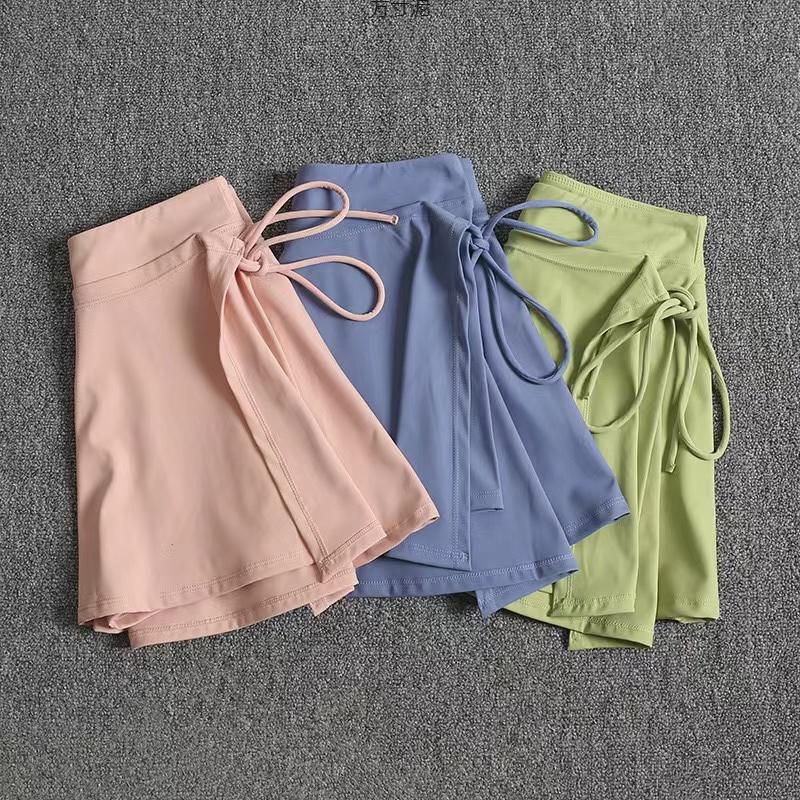 

Sports Yoga Skirt Badminton Tennis Skirt Pants Half-body Quick Drying Pocket Skirt Side Split Strap Skirt Pants For Outwear S