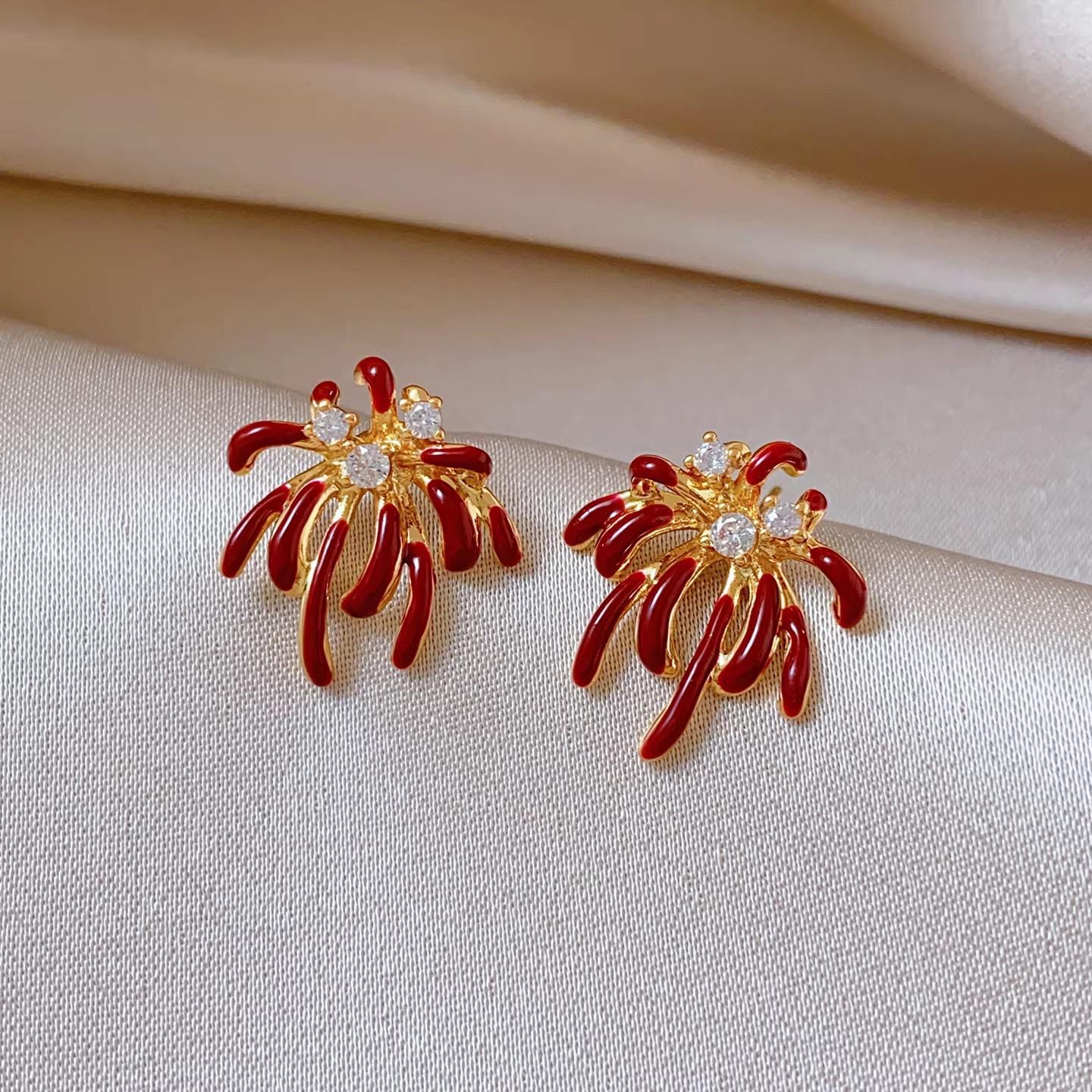 Red Glazed Fireworks Stud Earrings 2026: Elegant & Versatile Light Luxury Design