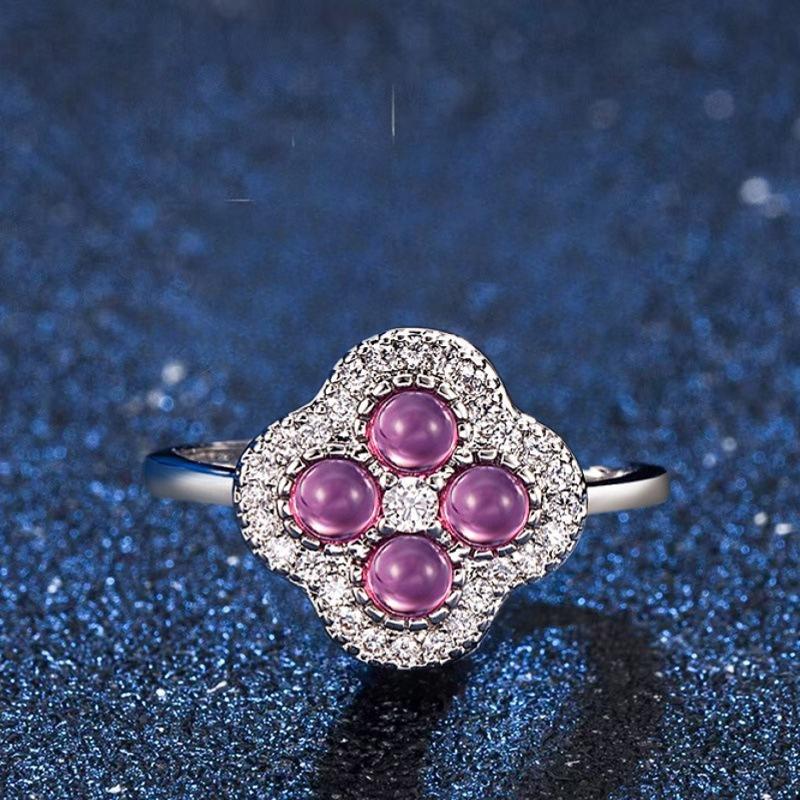Pink Zirconia Light Luxury Four-Leaf Clover Ring Floral Band Ring for Women Simple Exquisite and Sophisticated Jewelry