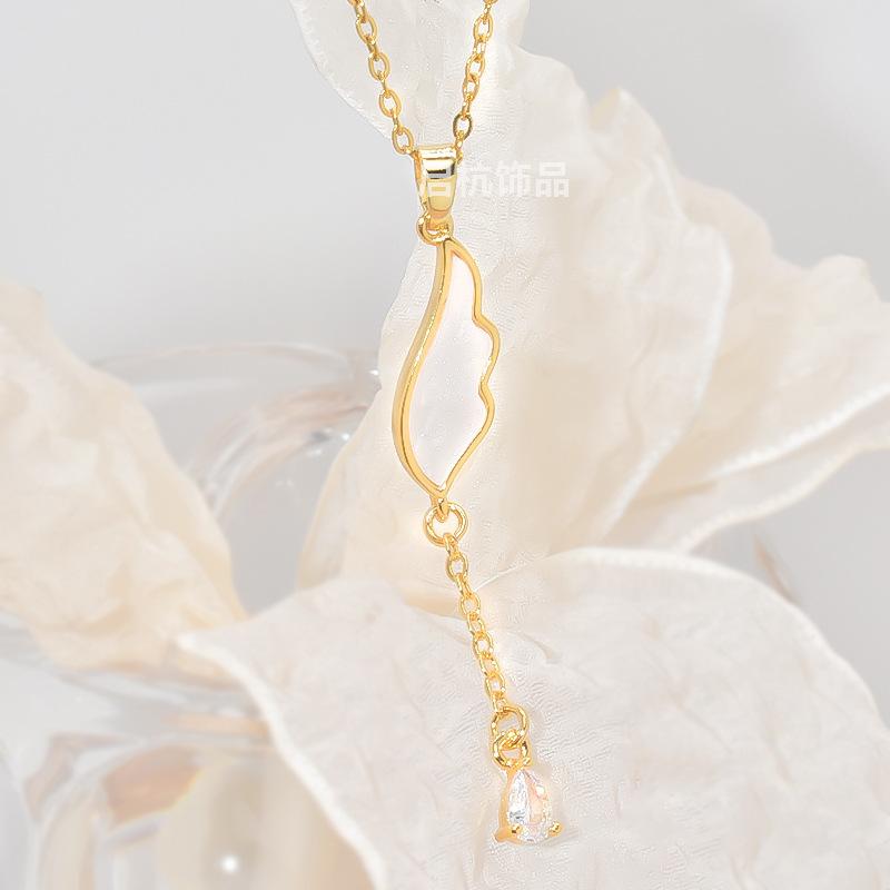 

Кисточка Крылья Ангела Ожерелье Женский Дизайн Персонализированный Универсальный Кулон из Перламутра