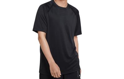 T Shirts Men's Black Crew Neck Moderate Straight Fit CU3765-010