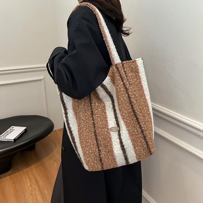 Korean New Autumn and Winter Plush Lazy Versatile Double-sided Shoulder Tote Bag Soft Waxy Japanese Student Bag Female