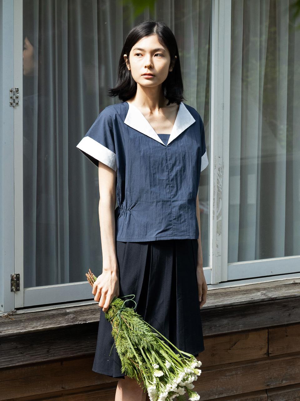 Vincent Navy Love & Summer Blouse_Navy